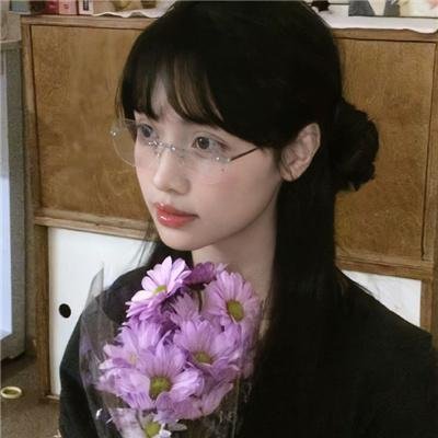 50英尺高的女人