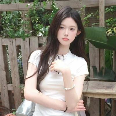古堡惊眸